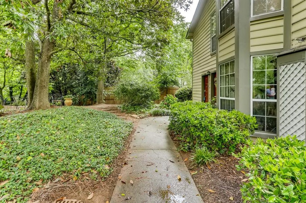 1326 Weatherstone Way, Atlanta, GA 30324-4645