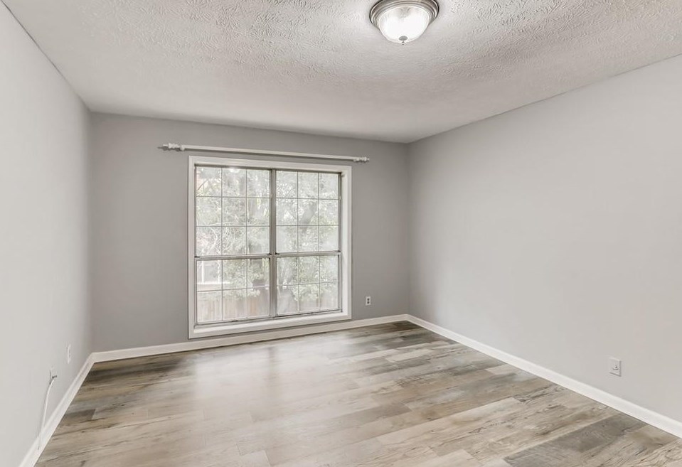 1326 Weatherstone Way, Atlanta GA  30324-4645 exterior