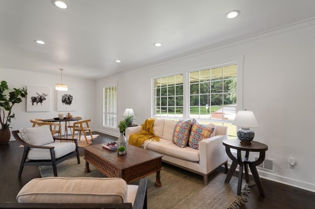 2794 Treadway Dr, Decatur GA  30034-2536 exterior