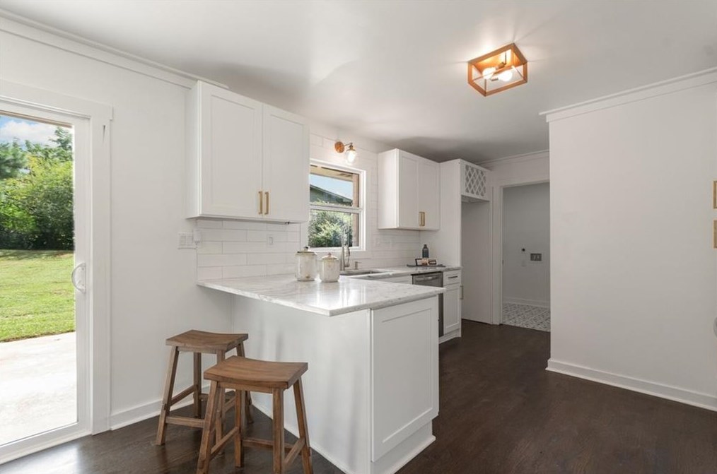 2794 Treadway Dr, Decatur GA  30034-2536 exterior