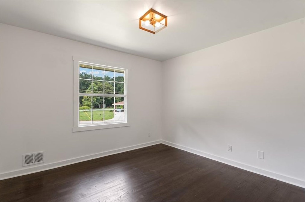 2794 Treadway Dr, Decatur GA  30034-2536 exterior