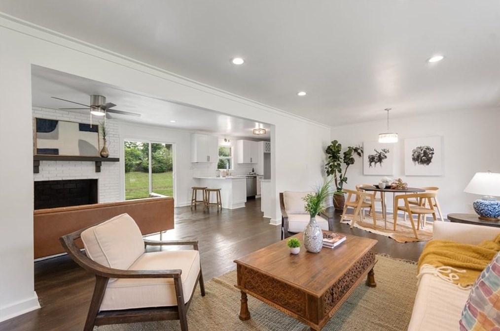 2794 Treadway Dr, Decatur GA  30034-2536 exterior