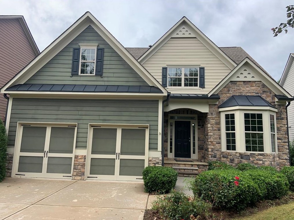 7606 Legacy Rd, Flowery Branch, GA 30542-7587