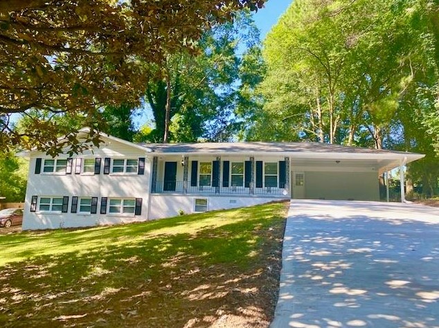 2670 Treadway Dr, Decatur GA  30034-2527 exterior