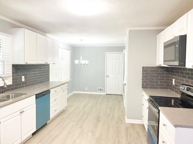 2670 Treadway Dr, Decatur GA  30034-2527 exterior