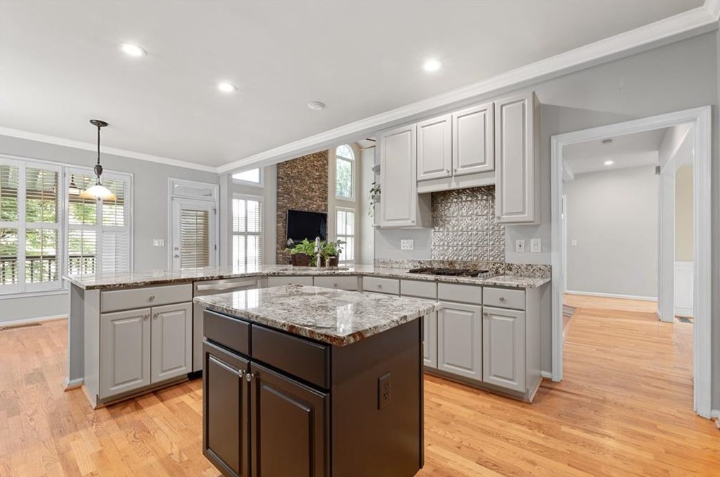 320 Fieldstone Walk, Alpharetta, GA 30005-3802