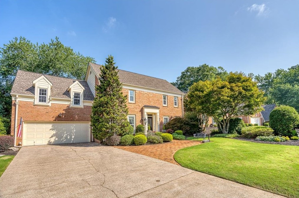 2190 Steeplechase Ln, Roswell, GA 30076-3546