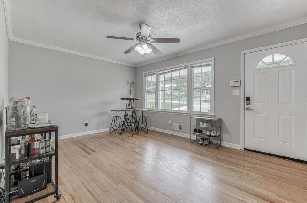 2998 Barry Ave, Smyrna GA  30082-1904 exterior