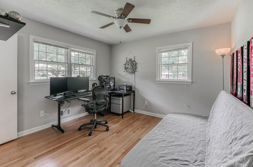 2998 Barry Ave, Smyrna GA  30082-1904 exterior