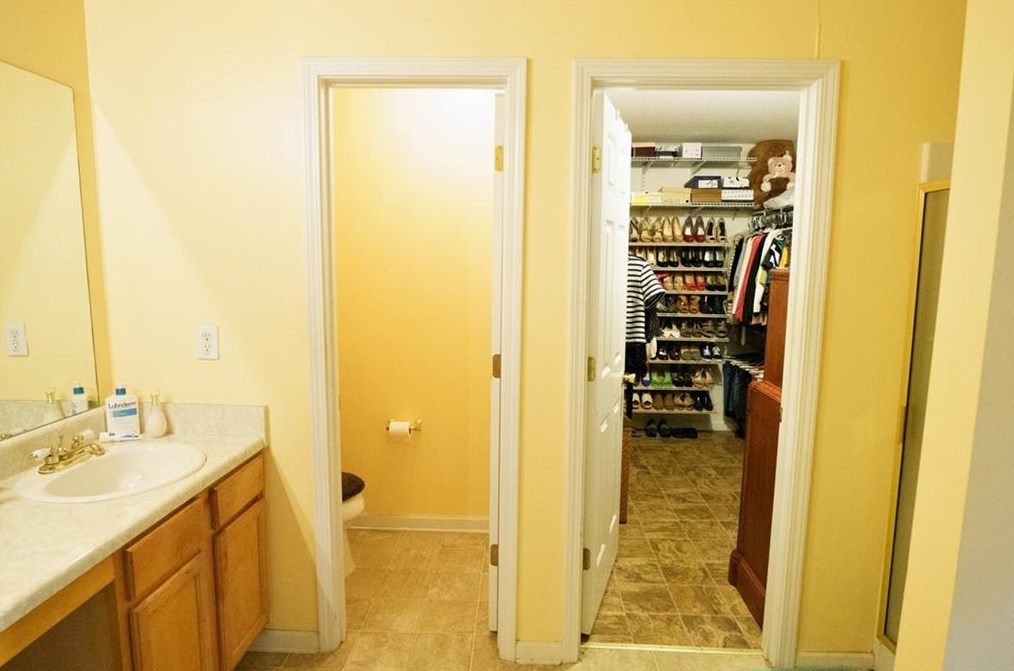 4813 Galleon Xing, Decatur GA  30035-3043 exterior