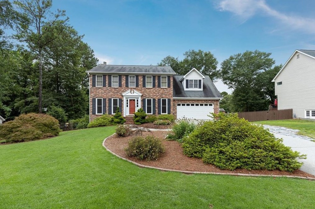 2955 Riverbend Dr, Lithonia, GA 30078