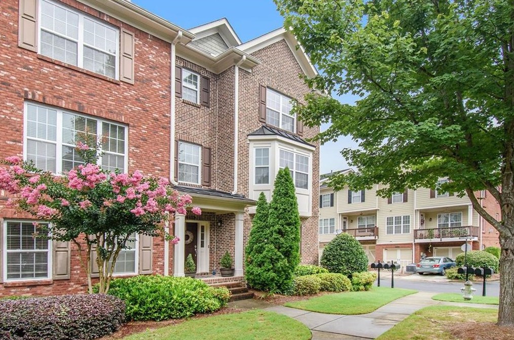 2378 Gallard St, Lawrenceville, GA 30043-8207