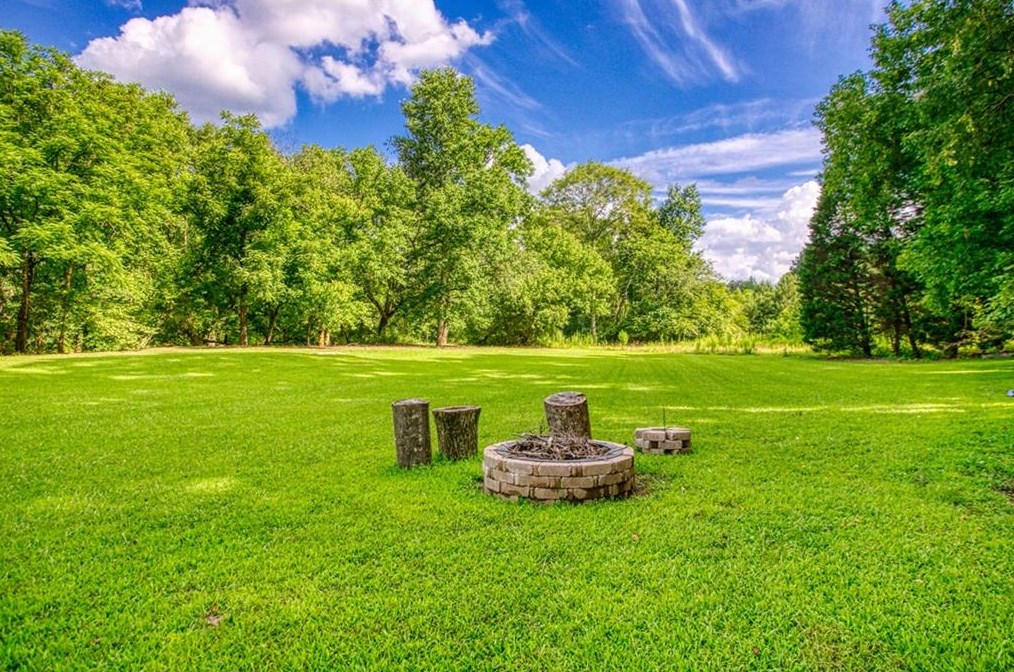 990 Bramlett Shoals Rd, Lawrenceville GA  30045-6691 exterior