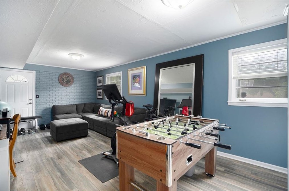 1271 Sanden Ferry Dr, Decatur GA  30033-3345 exterior