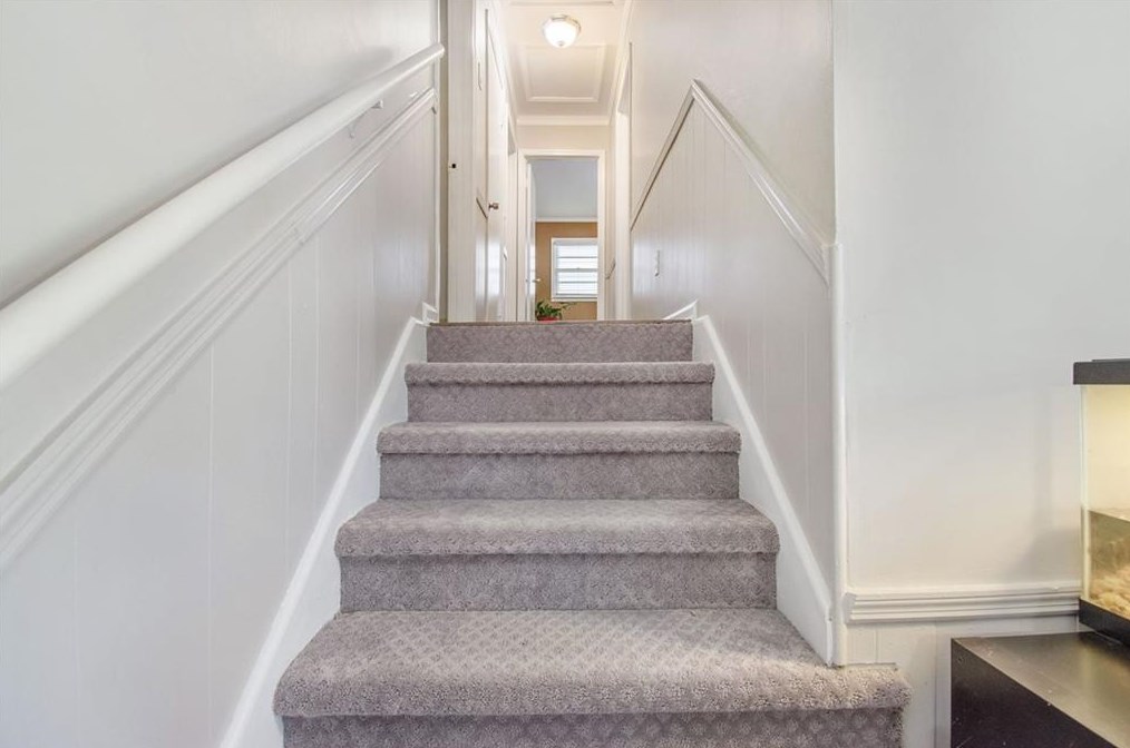 1271 Sanden Ferry Dr, Decatur GA  30033-3345 exterior