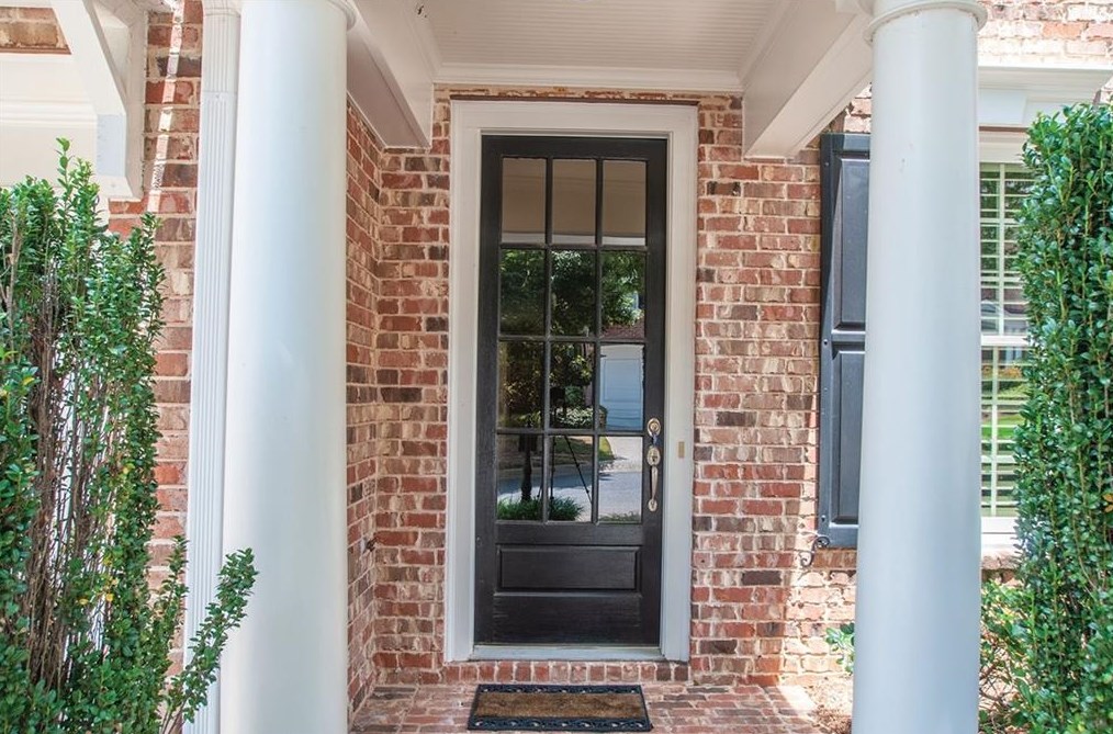 1007 Village Green Cir, Roswell, GA 30075-7685