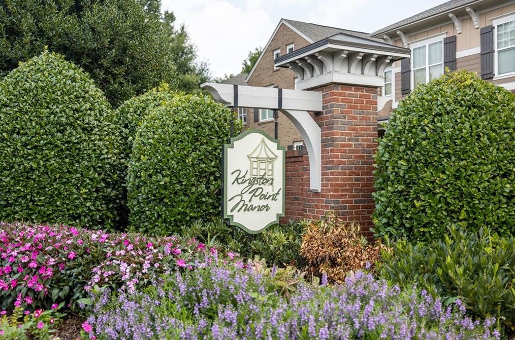 3084 Turman Cir, Decatur GA  30033-3259 exterior