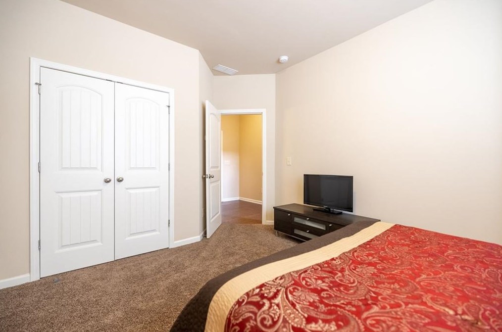 3084 Turman Cir, Decatur GA  30033-3259 exterior