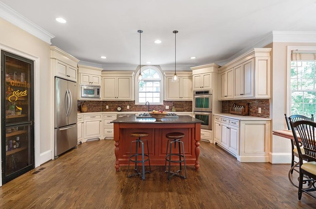 14660 Creek Club Dr, Alpharetta, GA 30004-4375