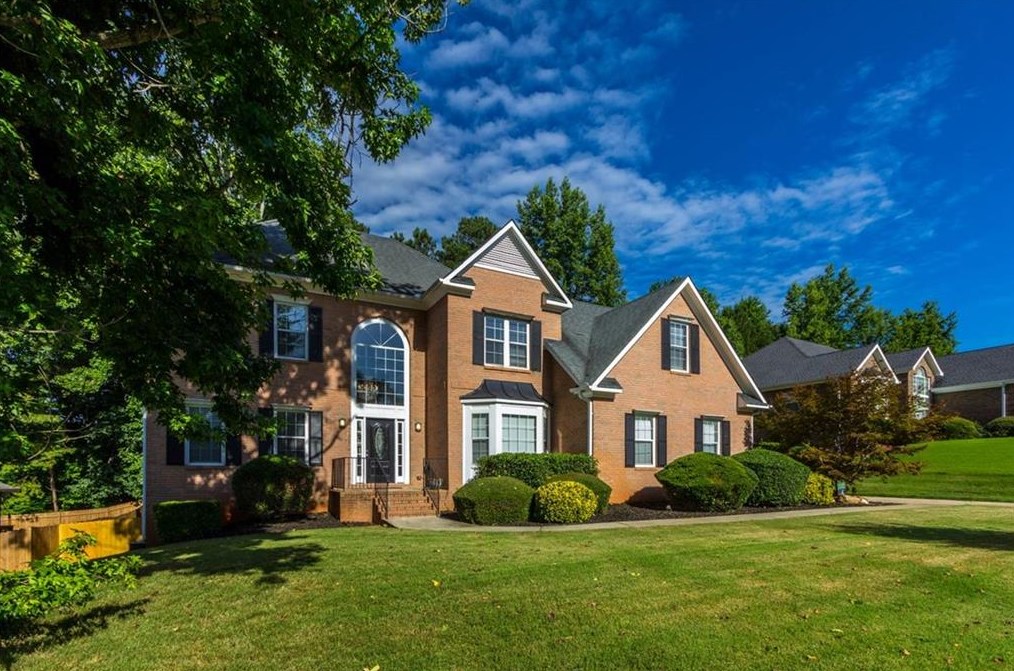 9291 Parkwood Ave, Douglasville, GA 30135-1264