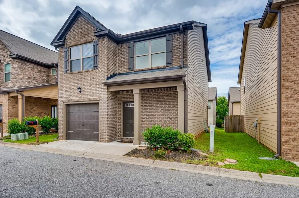 3997 Tyne Ct, Atlanta, GA 30349-5763