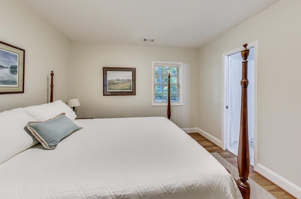 822 Wesley Dr, Atlanta GA  30305-3925 exterior