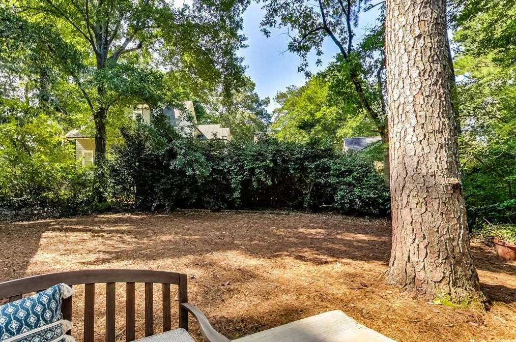 822 Wesley Dr, Atlanta GA  30305-3925 exterior