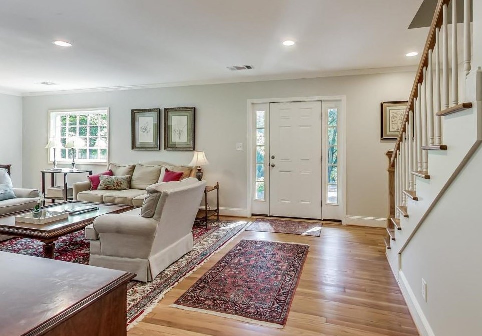 822 Wesley Dr, Atlanta GA  30305-3925 exterior