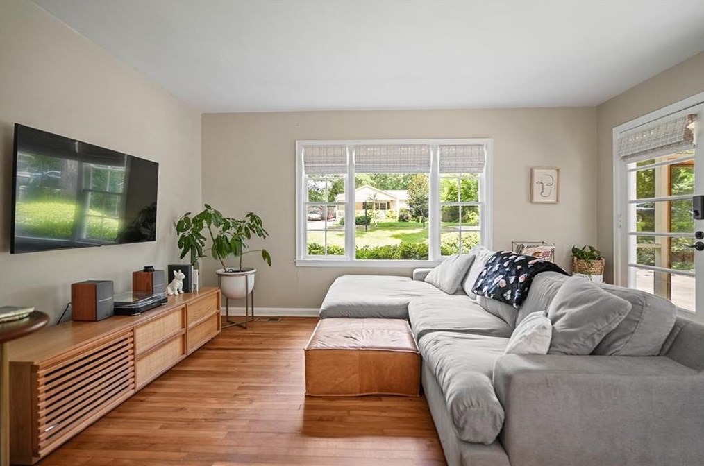 549 Scott Cir, Decatur GA  30033-4727 exterior