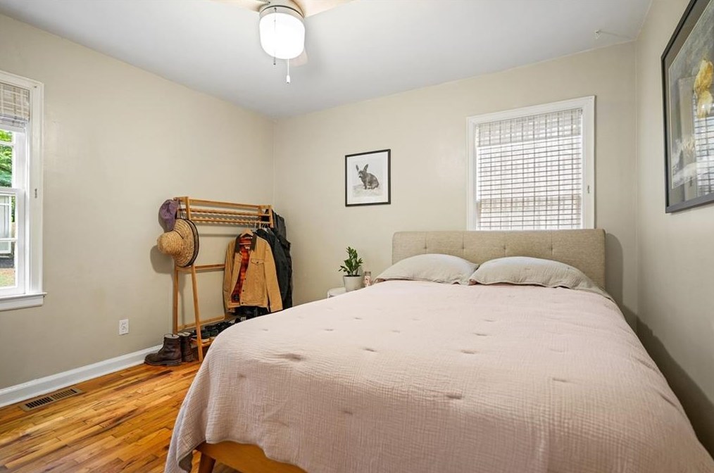 549 Scott Cir, Decatur GA  30033-4727 exterior