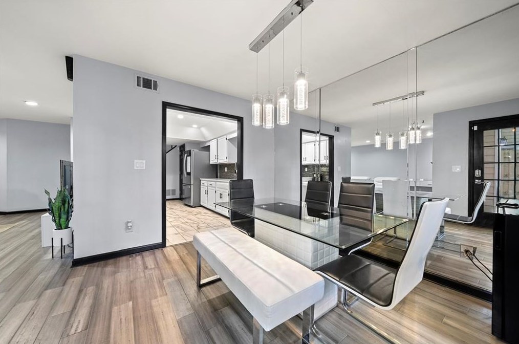 2908 Woodruff Dr, Smyrna GA 30080-3854 exterior