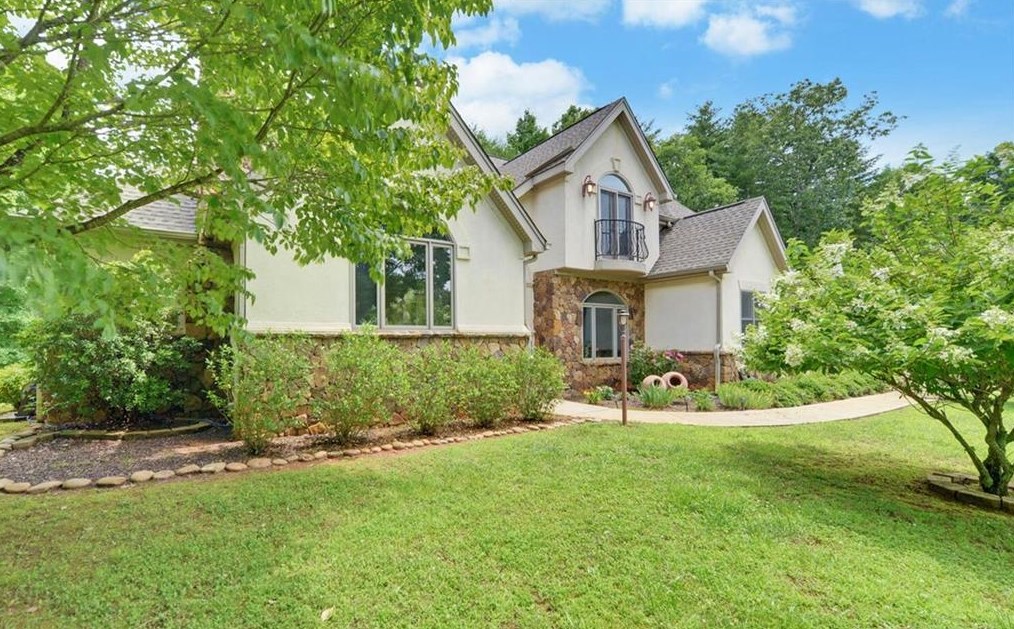 861 Gold Flume Way, Cleveland, GA 30528