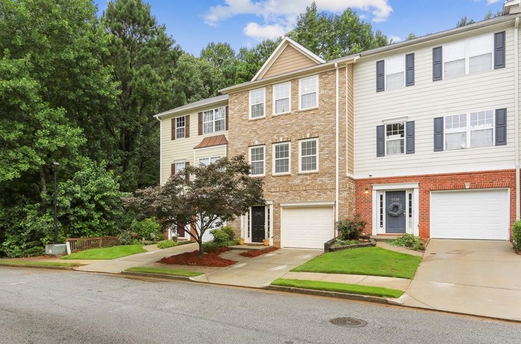 3508 Lantern View, Scottdale, GA 30079