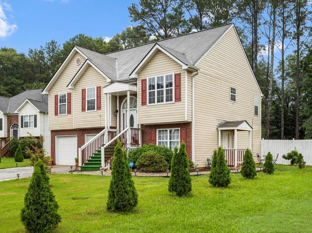 3025 Macedonia Dr, Powder Springs, GA 30127-1828