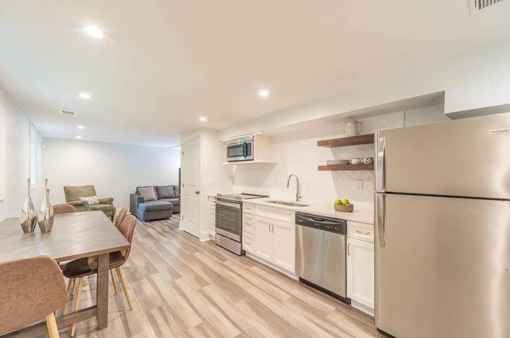 4229 Timber Valley Ct, Decatur GA  30032-2571 exterior