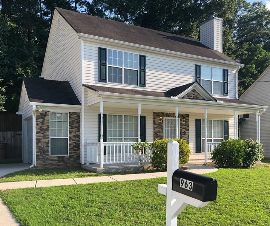 963 Hunt Rd, Jonesboro, GA 30236-2303