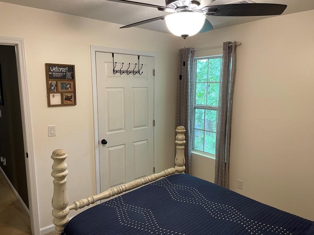 7064 Saratoga Dr, Flowery Branch GA  30542-5668 exterior