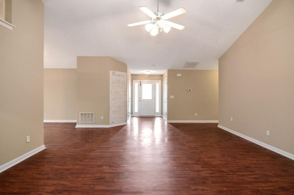 4012 Mcpherson Dr, Acworth, GA 30101-6366