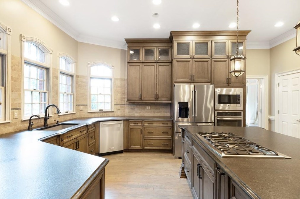 305 Chandon Place Ct, Alpharetta, GA 30022-4046