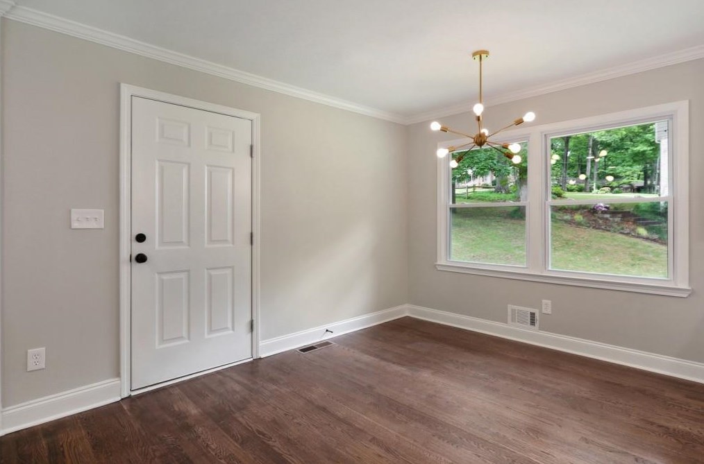 2732 Hawaii Ct, Decatur GA  30033-2335 exterior