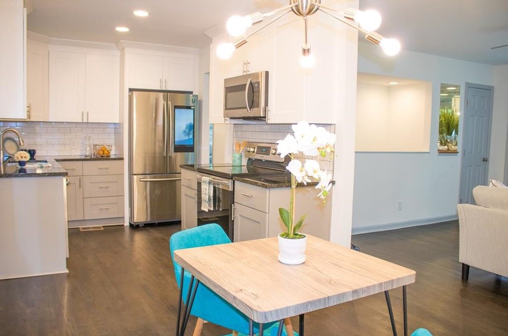 3068 Anthony Dr, Decatur GA  30033-3907 exterior