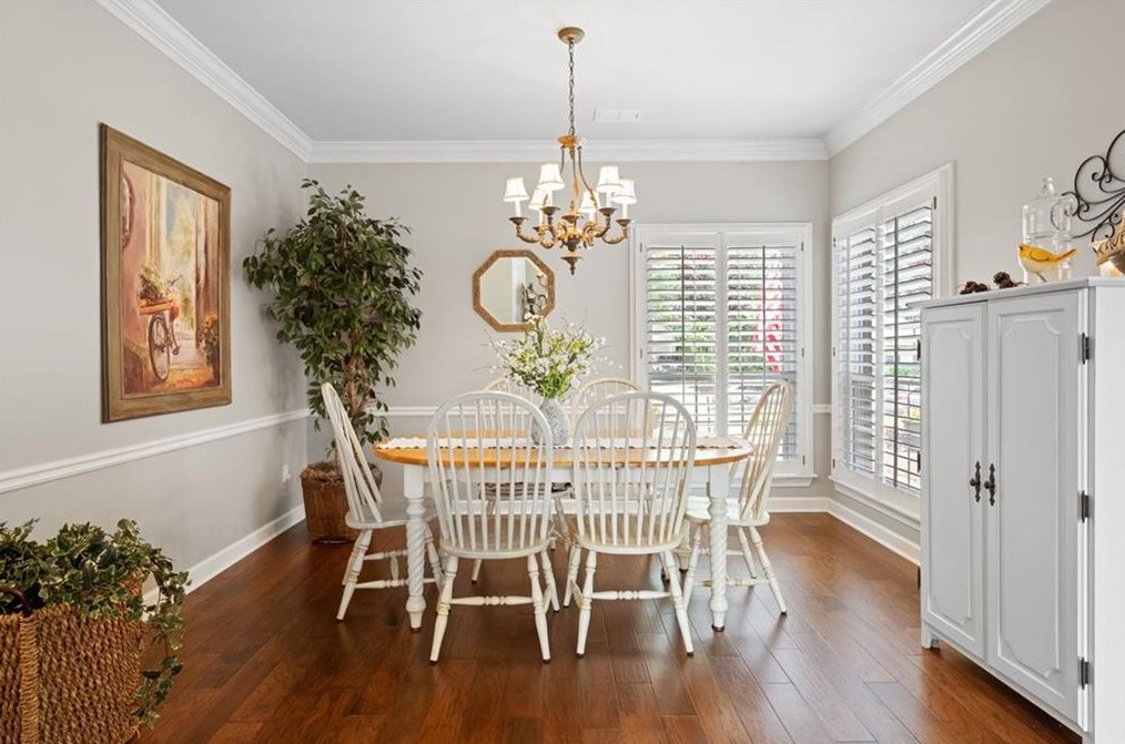 4315 Pinewalk Dr, Alpharetta, GA 30022-4748