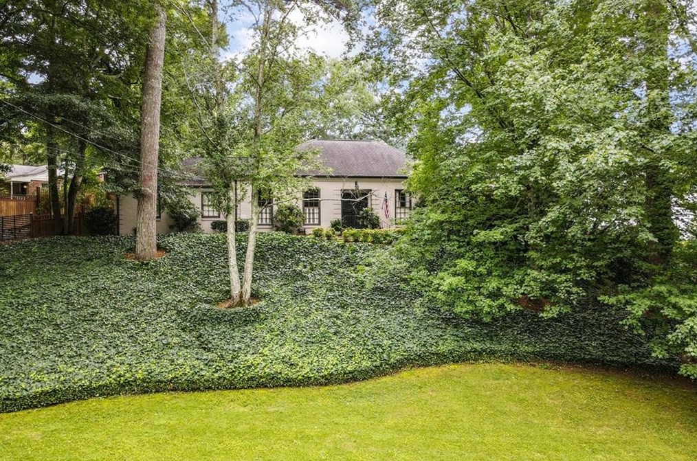 6440 Vernon Woods Dr, Atlanta, GA 30328-3333