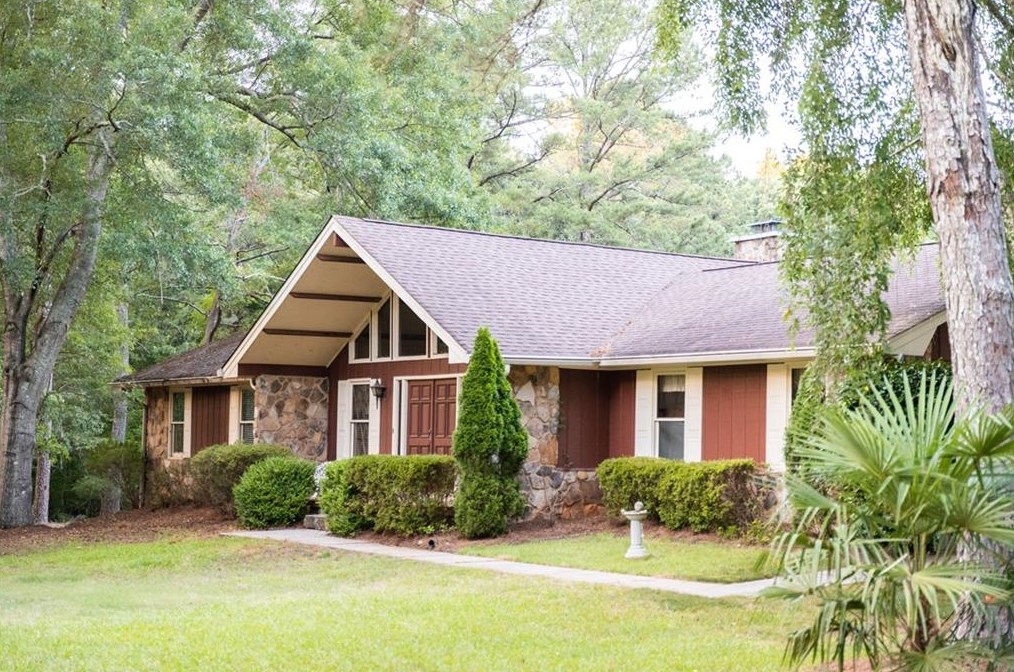 2950 Clegg Farm Rd, Social Circle, GA 30025