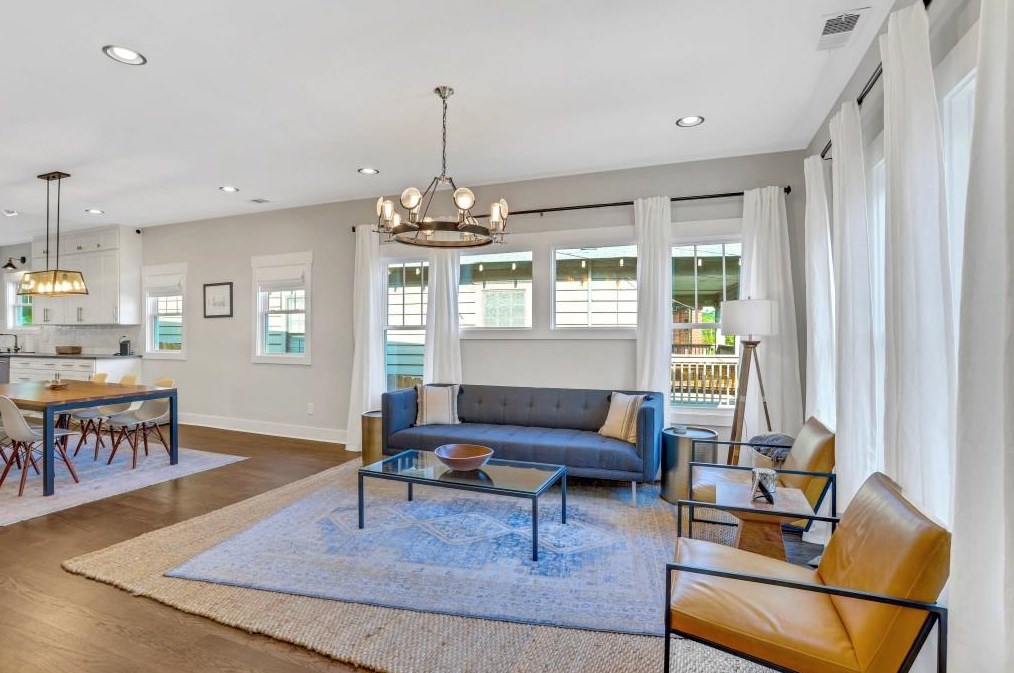 379 Pine St, Atlanta, GA 30308-2510