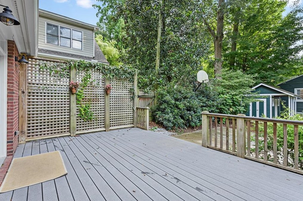 430 Superior Ave, Decatur GA  30030-1401 exterior