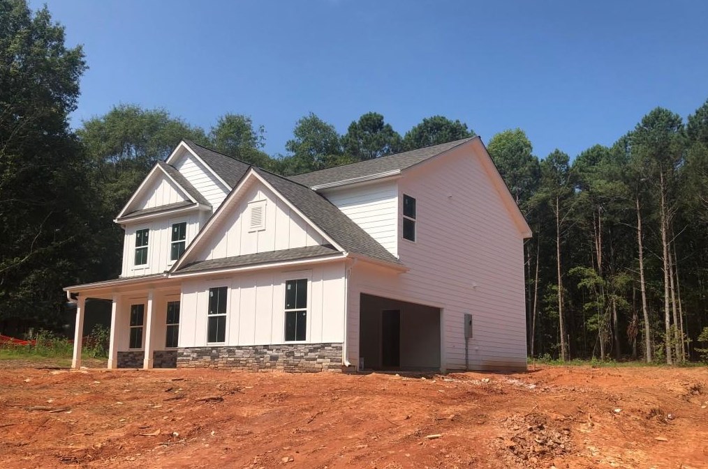 175 2nd St, Statham, GA 30666