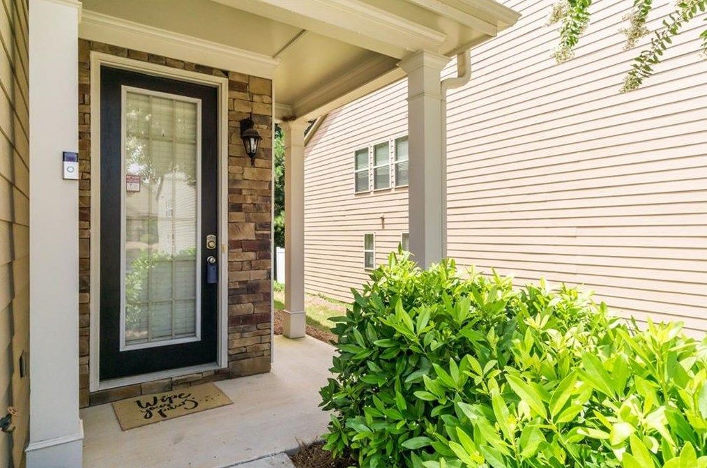 3360 Sardis Bend Dr, Buford, GA 30519