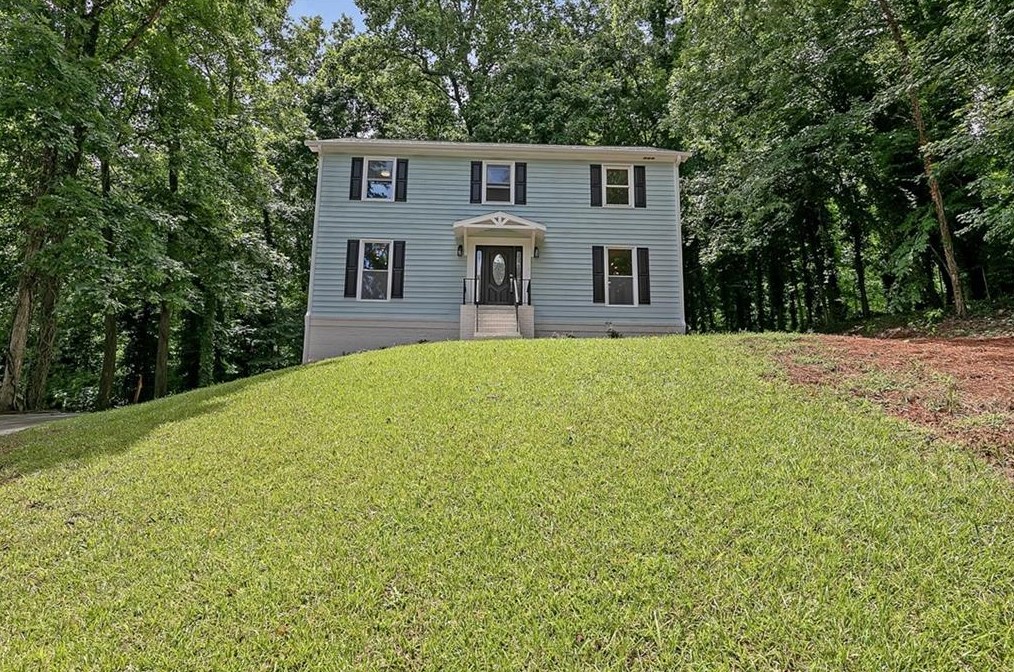 1711 Canberra Dr, Stone Mountain GA  30088-3608 exterior