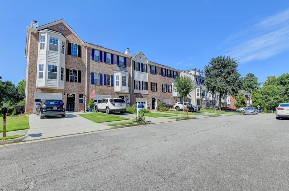 2123 Millgate Ln, Buford, GA 30519